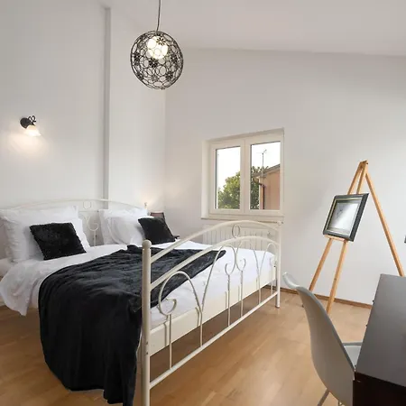 Holiday home Standnahe Mit Pool, Meerblick Und Pool *