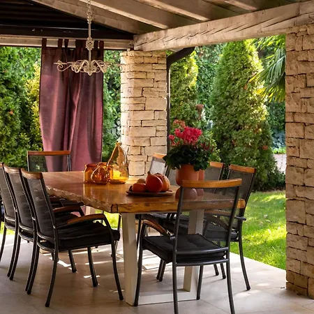Holiday home Standnahe Mit Pool, Meerblick Und Pool *